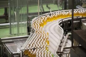 ペットボトル・紙パック飲料の製造