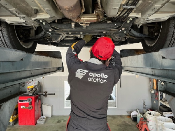 サービスステーションスタッフ・出光製品のサービスステーションスタッフ（地域密着で転勤なし・正社員デビュー歓迎）