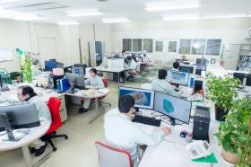 ＣＡＤを使用して射出成型用金型の設計をします。