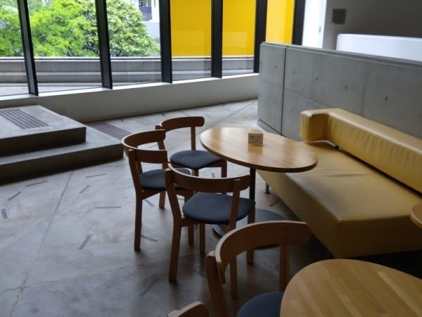 ビル内、共用打合せスペース