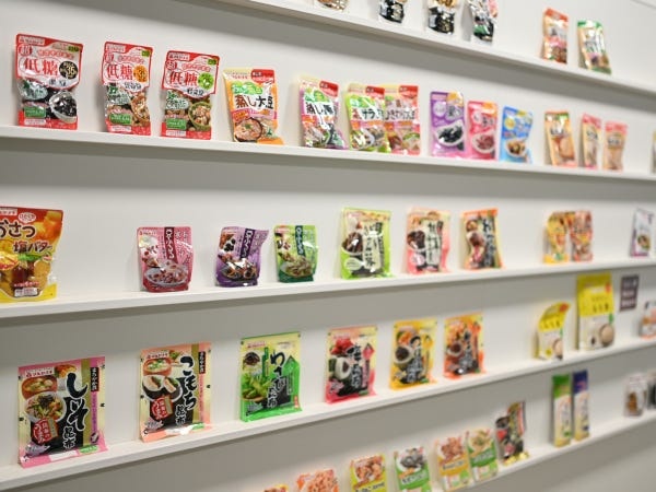 豆・昆布・麦など、昔から食べられている”カラダにいい”食材を使ったものづくり。