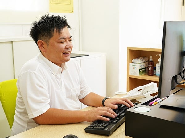 モチベーション高く働いてほしいため、歩合は高めに設定しています。しっかりと横について教えていきますので安心してください。（代表：村上）