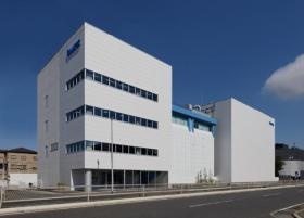 本社ビル：外観