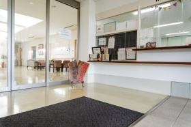 特別養護老人ホーム飛鳥の里三清荘 玄関