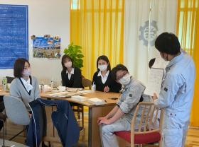 皆が意見を出し合える打合せを目指しています