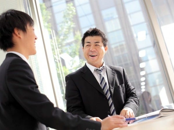 社内の雰囲気は、アットホーム！穏やかな社員が多いことも、当社の特徴です。