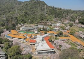 東京ドーム１．５個分もの敷地面積を誇ります。