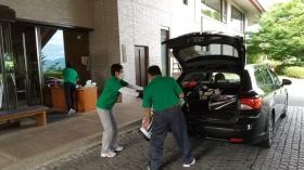 バッグの積み下ろし