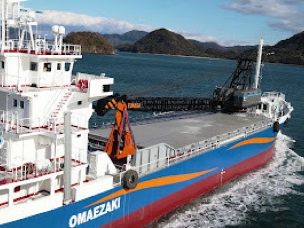 経理（東京本社勤務・残業なし）