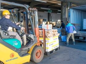 配送やピッキング、出荷など物流作業を担うサービス事業部