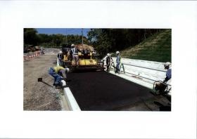 舗装工事 ３