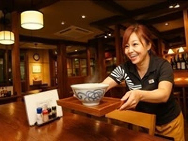 近隣のオフィスで働く方がメインのお客様です♪