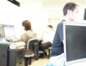 社内にて従業員の作業風景です