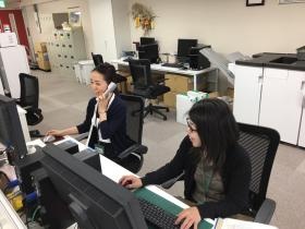 弊社の事務社員です