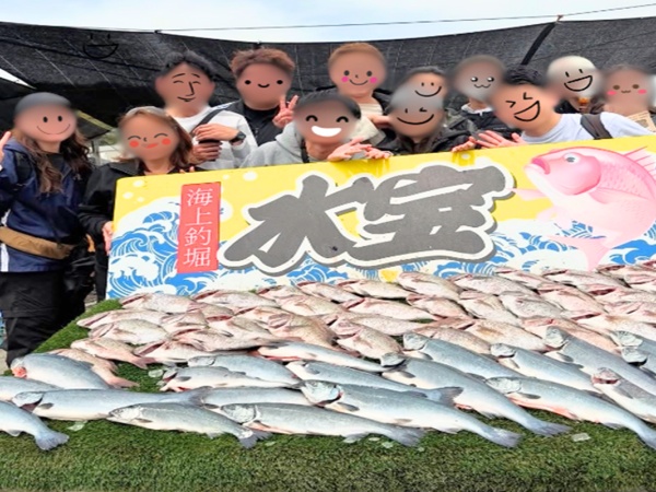 送迎ドライバー（普通自動車運転免許）