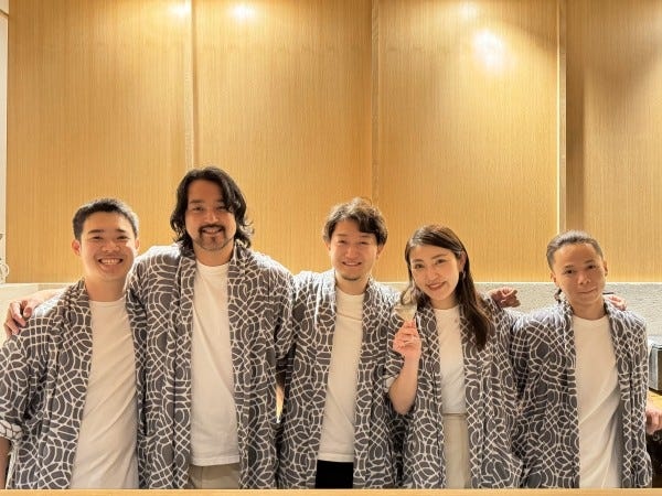 一緒に働くメンバーです。個性的なメンバーで鎌倉を盛り上げていきます！