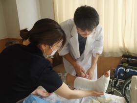 【病棟】診療科は全部で１３科あり各科にスペシャリストが在籍