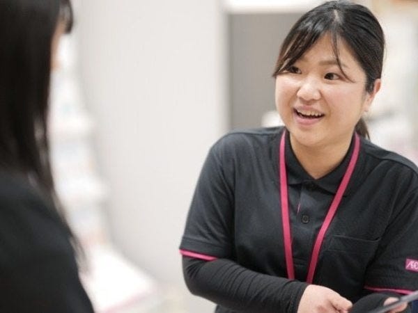 販売スタッフ・スマホ販売・接客スタッフ（自営業のみ兼業可・定年制あり）