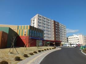 泉大沢シニアタウン外観