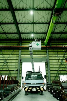 高所作業車での業務