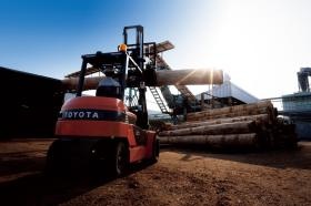 フォークリフト