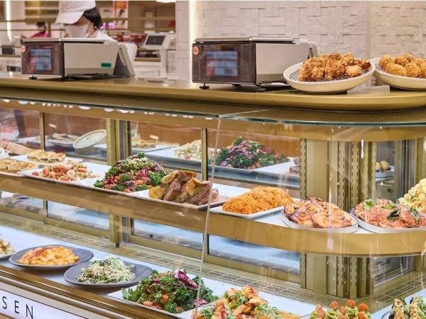 発酵DELICATESSEN(デリカテッセン)は“美味しく整う”ご飯がある誰もが気軽に立ち寄れる、街の台所のようなお店がコンセプトです。