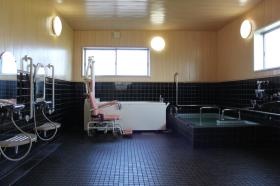 坂井本社センター内観