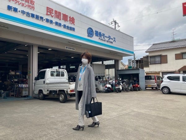 当社の保険を扱う、車検を行なう企業様を訪問。アドバイスなどを行ないます。