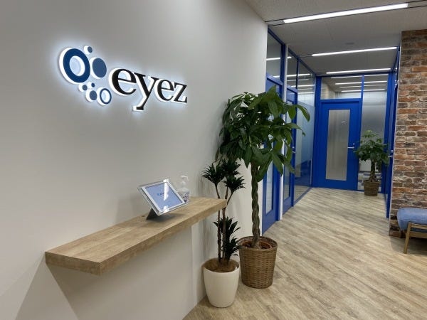 と企業のマッチングサイトののクリエイターマッチングサイトの運営事務・クリエイター（未経験OK）