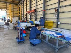 工場内作業風景