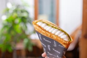 プラリネピスターシュホイップクレープ