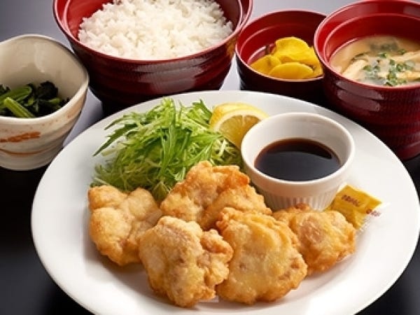 大分名物「とり天定食」