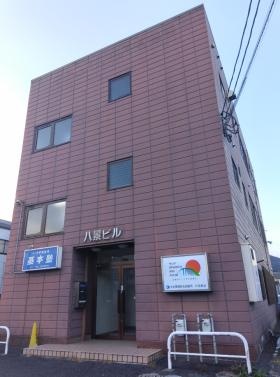 ３階に事業本部、坂本ケアステーションがあります。