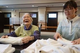 日課のお手伝い「洗濯畳み」