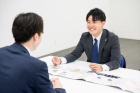 営業職 仕事の様子１