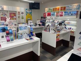 ドコモショップ明和店 店内の様子。