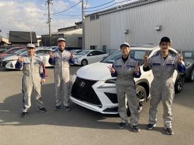 当社の自動車鈑金スタッフです♪