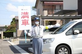 駐車場誘導の様子