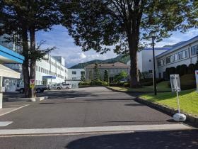 本社・本社工場（諏訪市湖南）