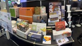 東京パツク 弊社商品展示