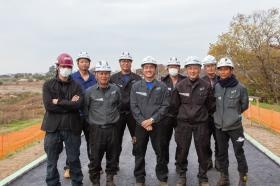 優しい先輩が丁寧に指導します