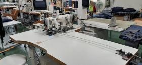 脇縫いの自動機