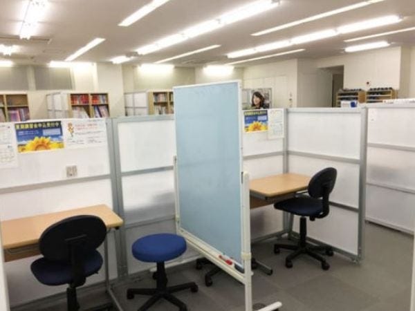 原因を考え、生徒や親御さんと共有してPDCAを回し、モチベーションアップに繋げます。営業や進捗管理、接客経験のある方は特に向いているはず。