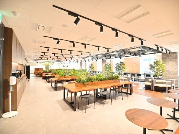 広々とした休憩室完備！休憩時間はゆっくり過ごせます☆