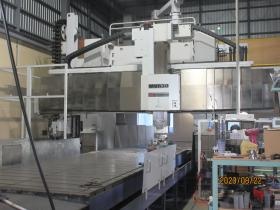 ３台の五面加工機を稼働しています