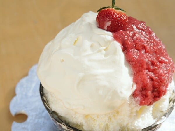 カフェスタッフ