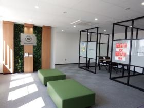 会社受付エントランス