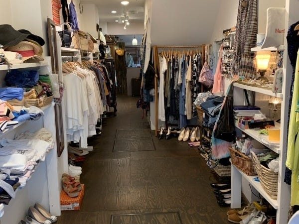 販売スタッフ・ネット販売スタッフ・売り場担当（sns関連が得意な方歓迎）