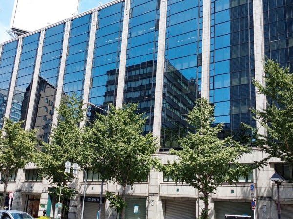 大阪本社外観