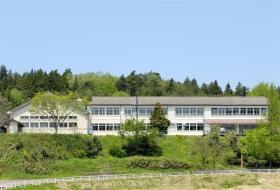 和島トゥー・ル・モンド